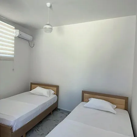 Luani'S Apartments Vlore Exterior photo