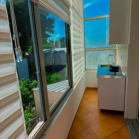 Luani'S Apartments Vlore Exterior photo